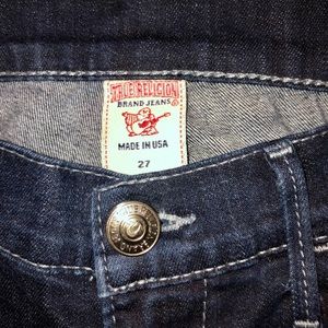 TRUE RELIGION JEANS
